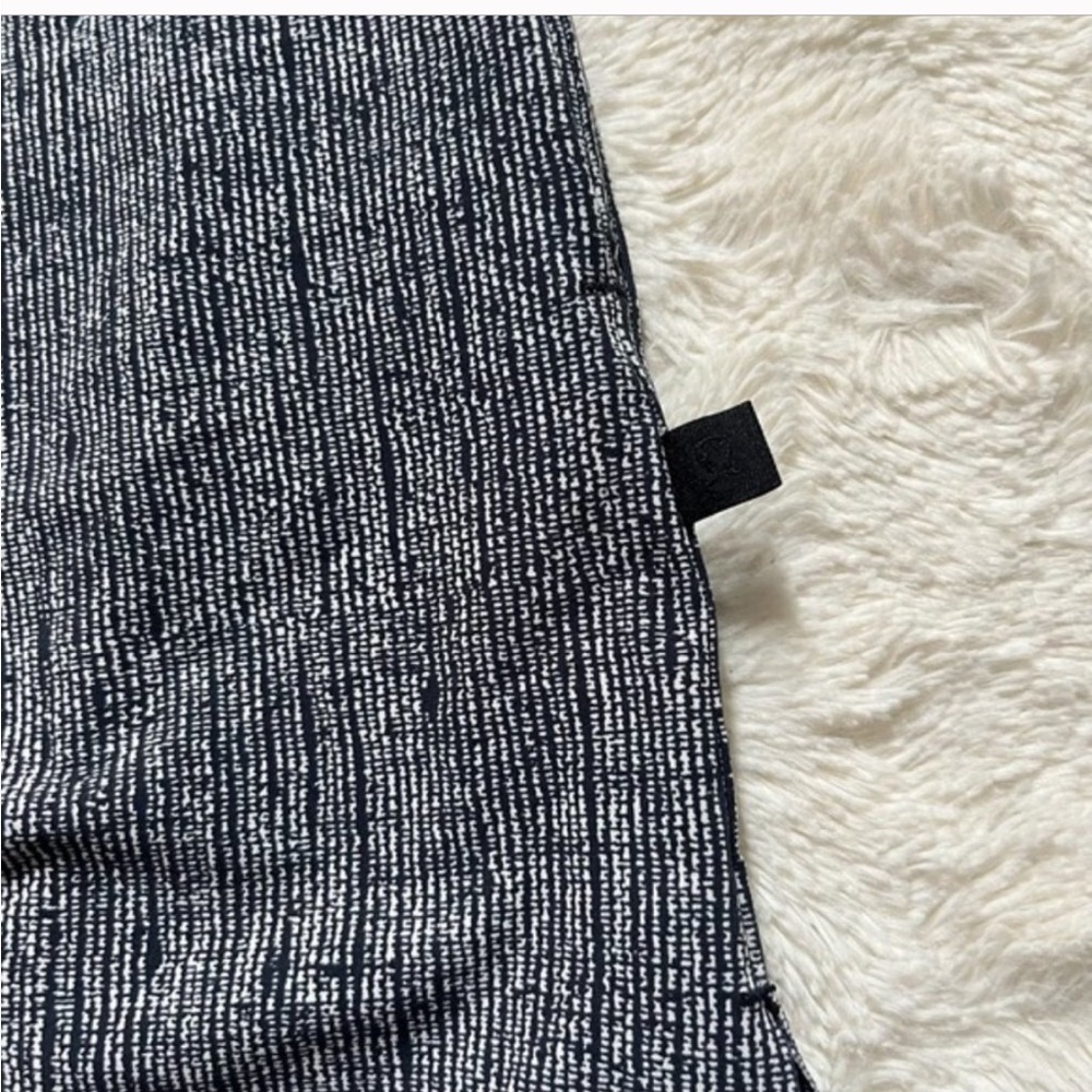 LULULEMON Get It On Dress - Size 2 - Burlap Texture Black Dune - Picture 7 of 7